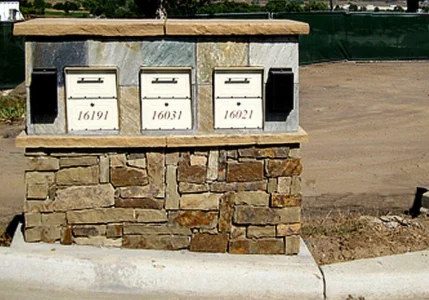 HOA-rock-mailbox-stantion-1.webp